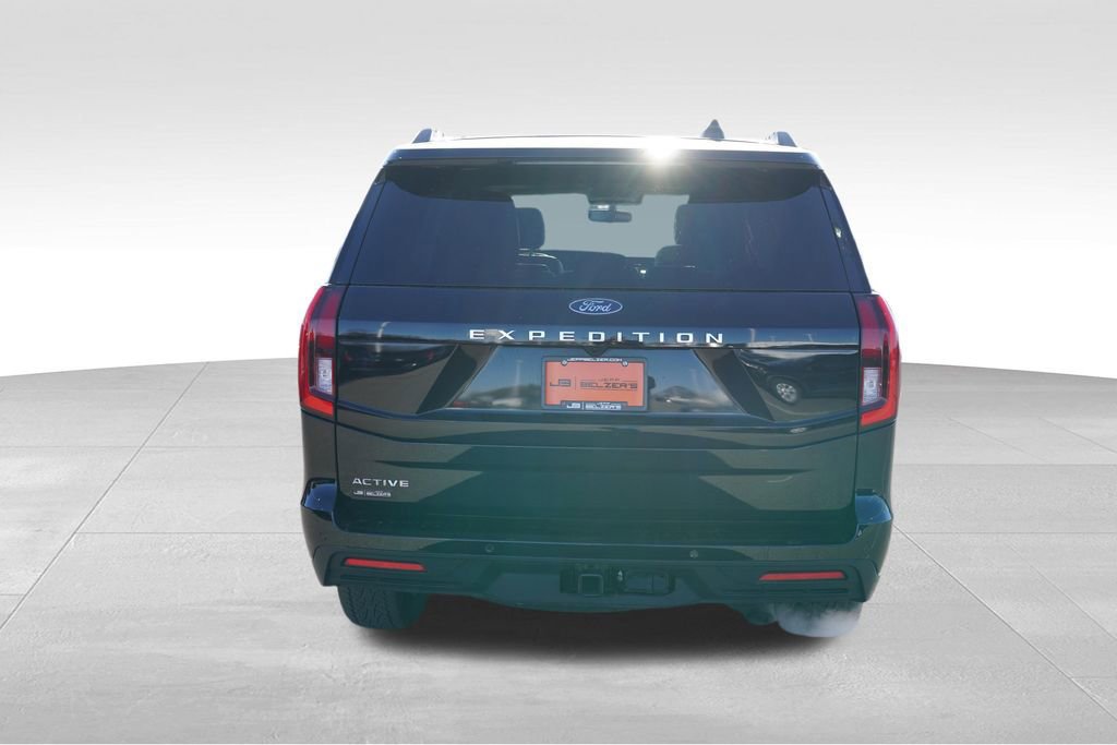 Certified 2025 Ford Expedition Active image 6