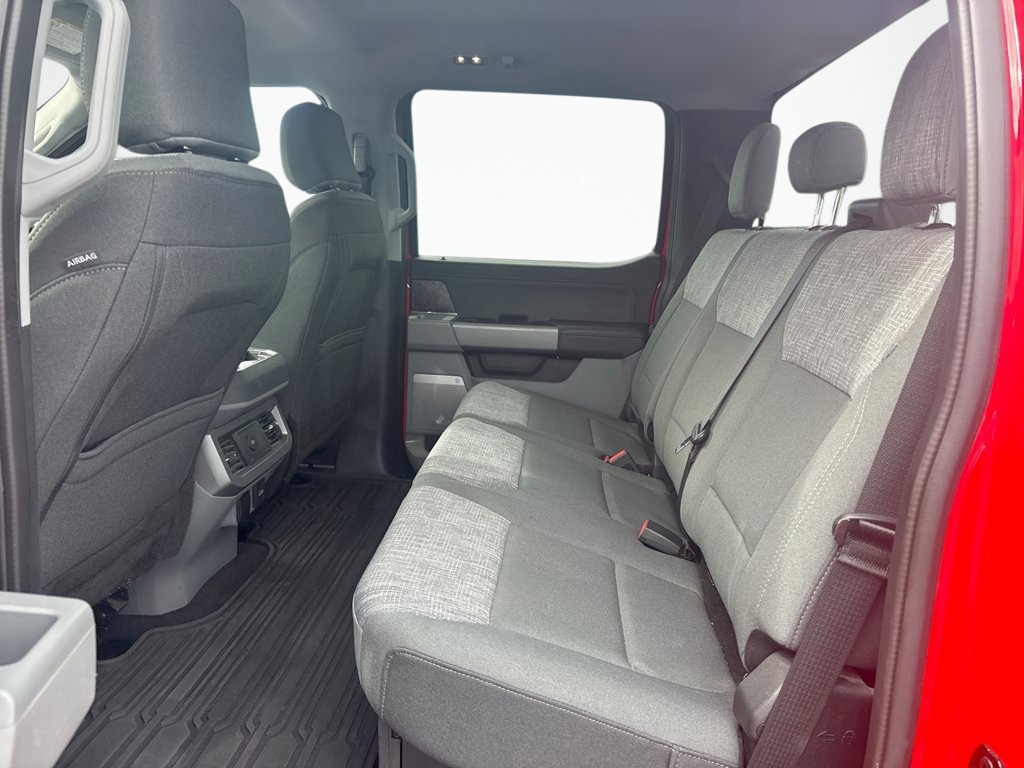 Certified 2023 Ford F250 XLT w/ XLT Premium Package AWD/4WD image 19