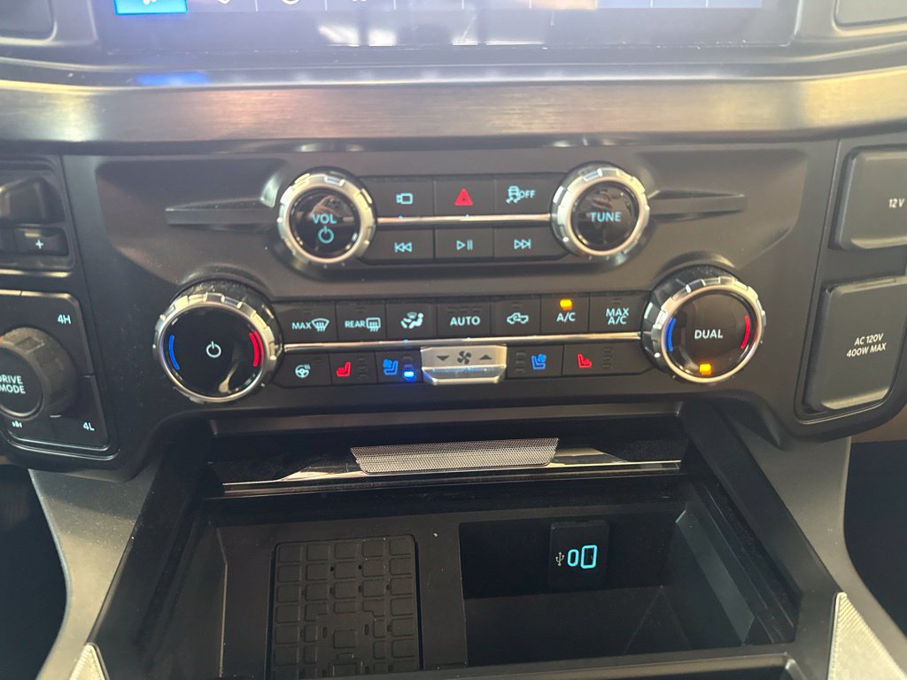 Certified 2025 Ford F350 Lariat w/ Lariat Ultimate Package AWD/4WD image 20