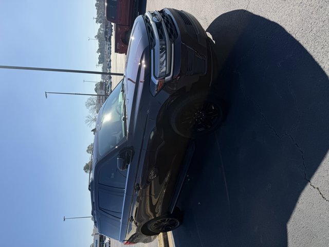 Certified 2024 Ford Expedition XLT image 5