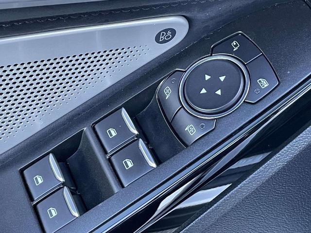 Certified 2022 Ford Explorer Platinum w/ Equipment Group 601A image 19