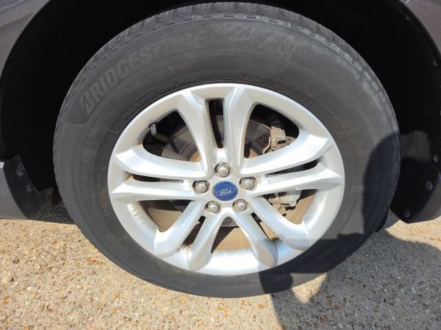 Certified 2020 Ford Edge SEL FWD image 12