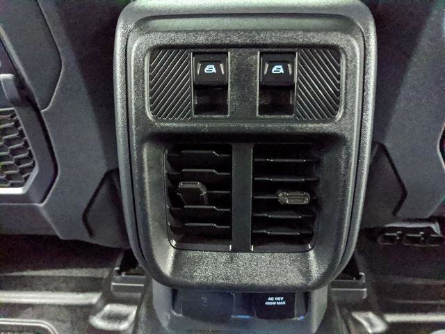 Certified 2025 Ford Bronco Badlands image 15