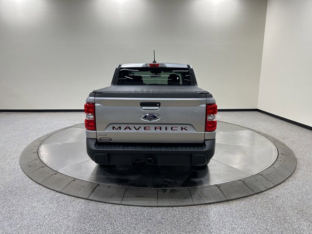 Certified 2022 Ford Maverick XLT image 4