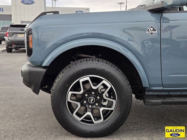 Certified 2023 Ford Bronco Outer Banks AWD/4WD image 10