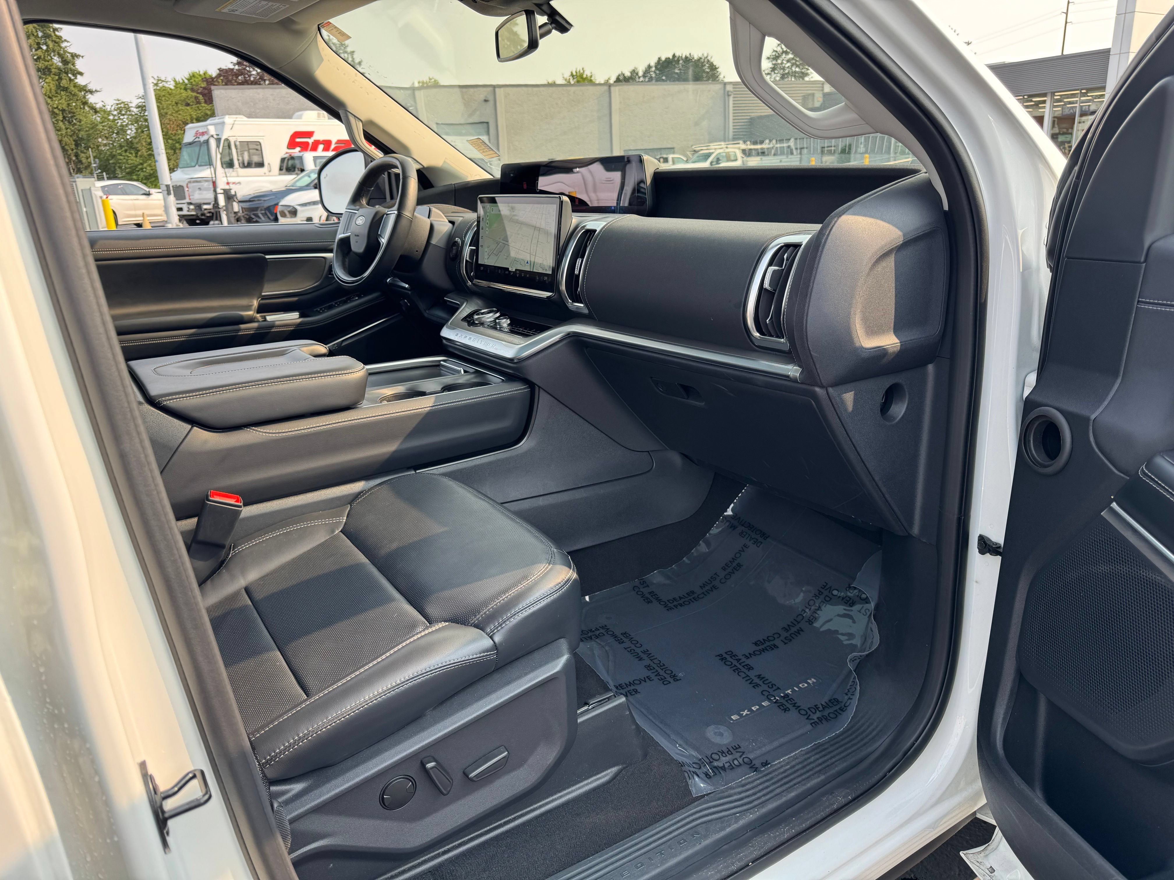 Certified 2025 Ford Expedition Max Platinum AWD/4WD image 25