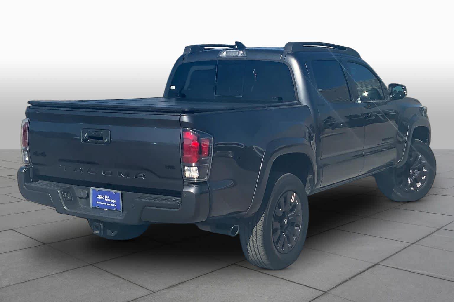 Used 2021 Toyota Tacoma Limited w/ Nightshade Package AWD/4WD image 13