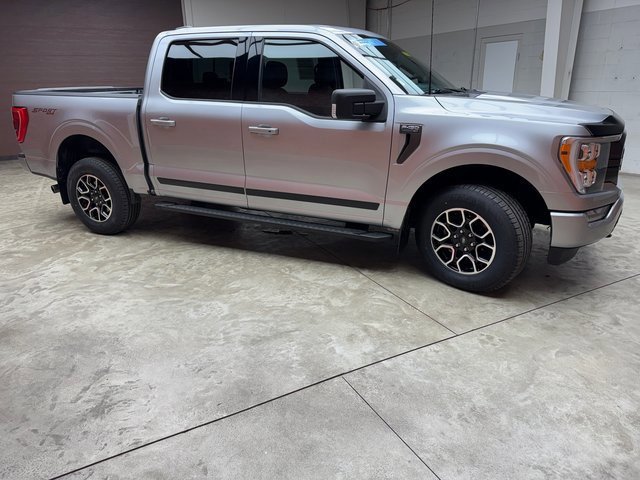 Certified 2022 Ford F150 XLT w/ Equipment Group 302A High image 6