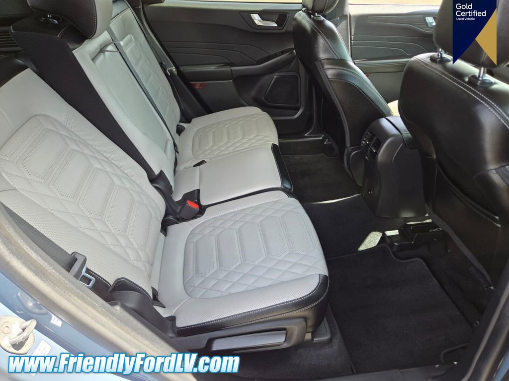 Certified 2023 Ford Escape Platinum w/ Premium Technology Package AWD/4WD image 13