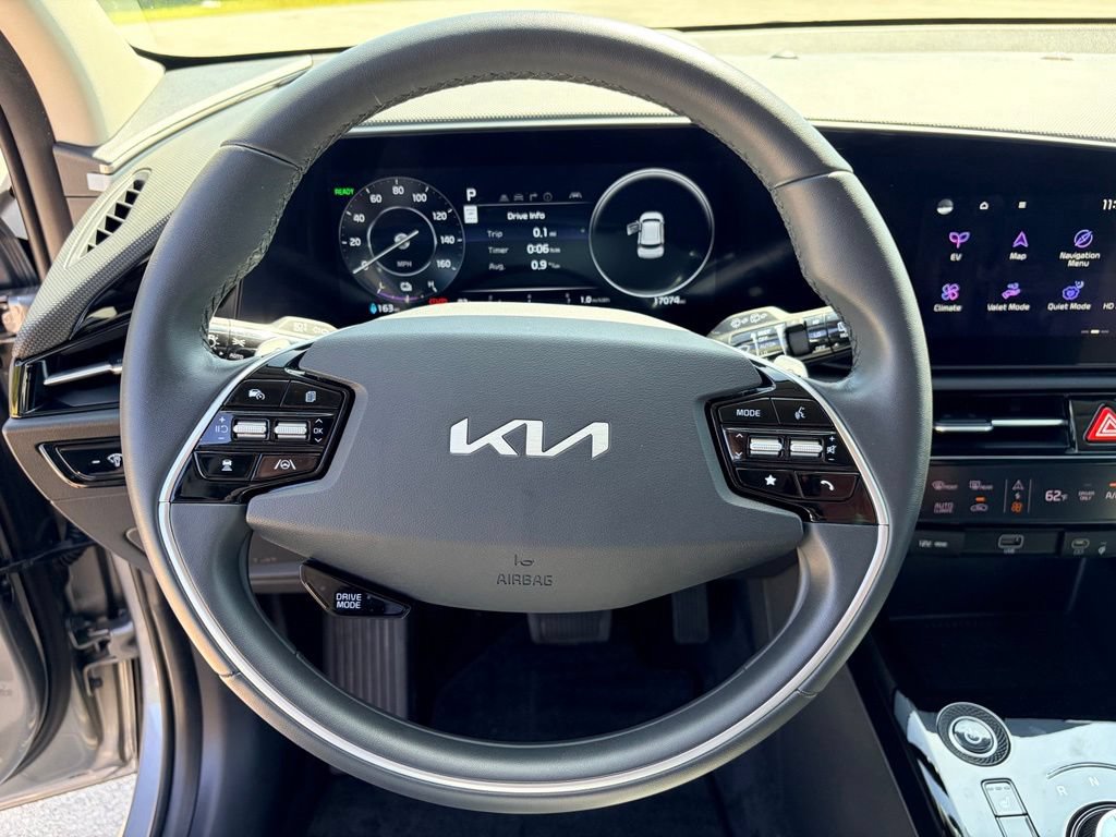 Used 2024 Kia Niro Wind FWD image 7