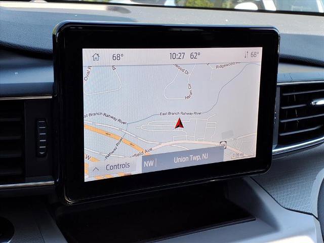 Certified 2023 Ford Explorer XLT w/ Equipment Group 202A AWD/4WD image 14