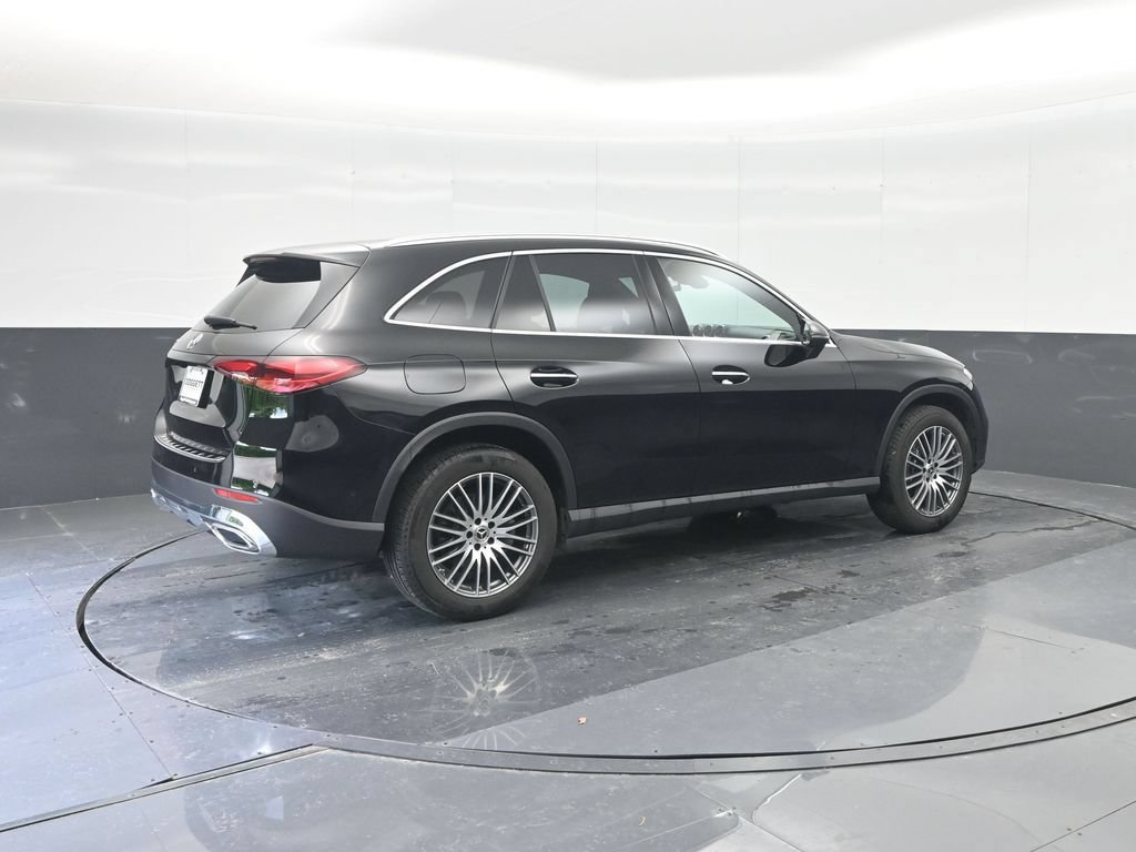 Used 2026 Mercedes-Benz GLC 300 image 15