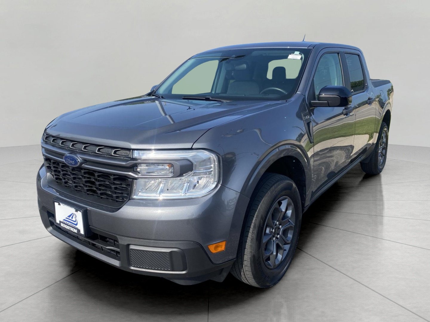 Certified 2024 Ford Maverick XLT w/ XLT Luxury Package FWD image 3