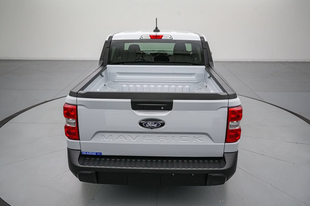 Certified 2025 Ford Maverick XL FWD image 5