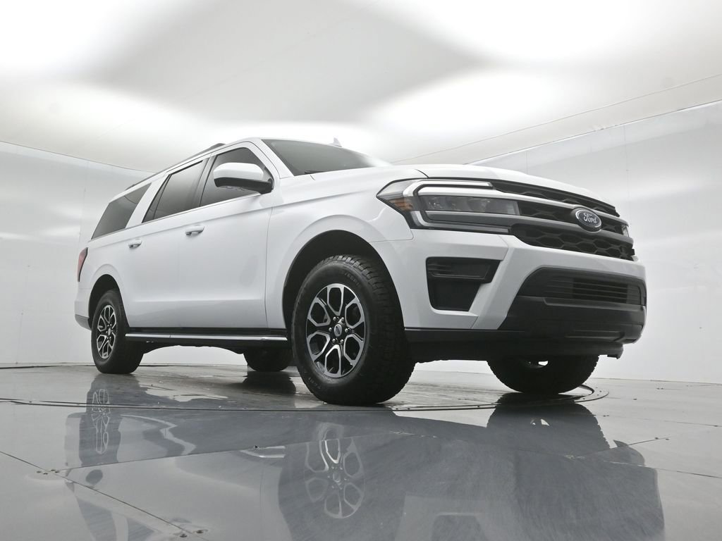 Certified 2023 Ford Expedition Max XLT RWD image 47