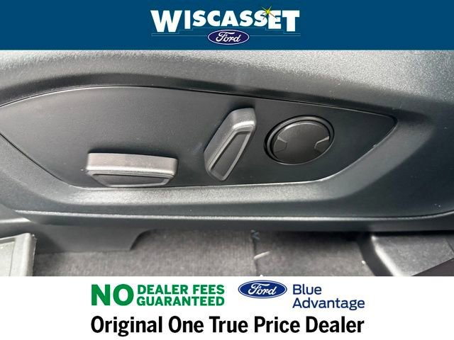 Certified 2022 Ford Explorer XLT w/ Equipment Group 202A image 29