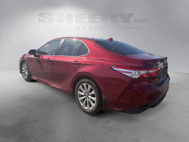 Used 2020 Toyota Camry LE FWD image 2
