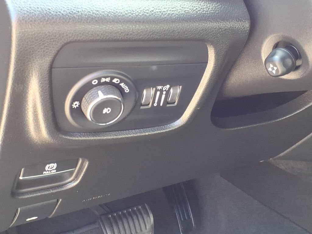Used 2023 Jeep Grand Cherokee L Overland AWD/4WD image 19