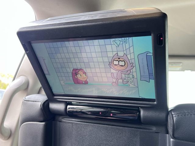 Used 2019 Chrysler Pacifica Touring-L Plus FWD image 19