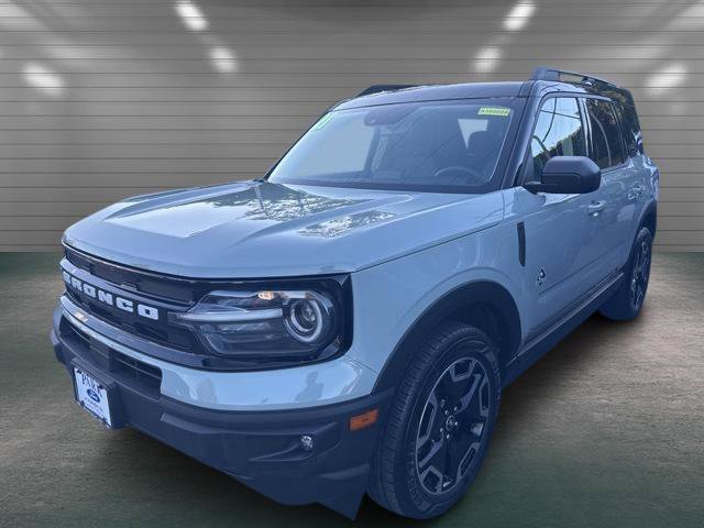 Certified 2021 Ford Bronco Sport Outer Banks w/ Outer Banks Package (96D) image 2