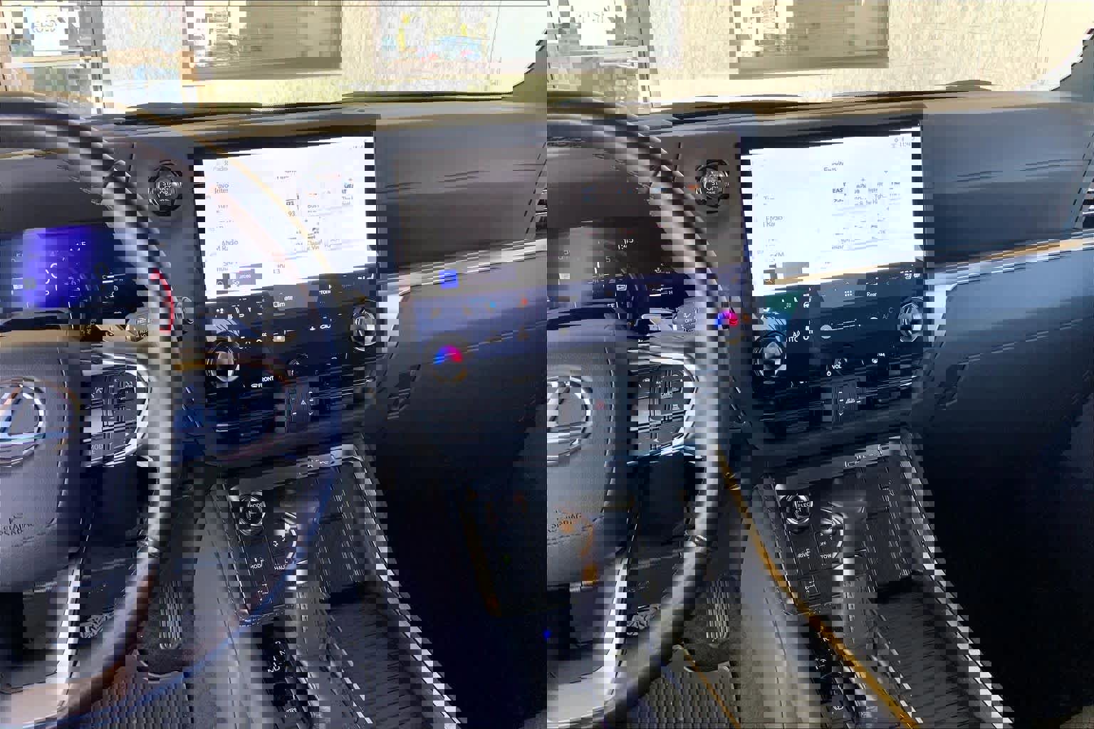 Used 2024 Lexus GX 550 image 9