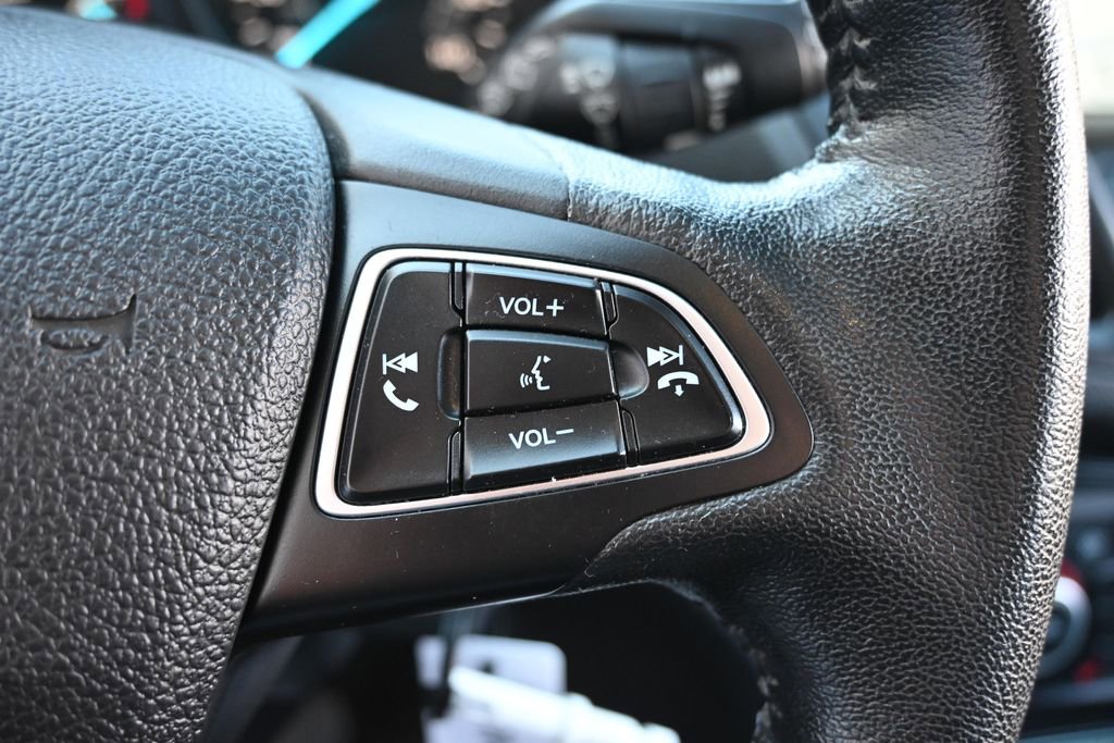 Certified 2018 Ford Escape SEL AWD/4WD image 32