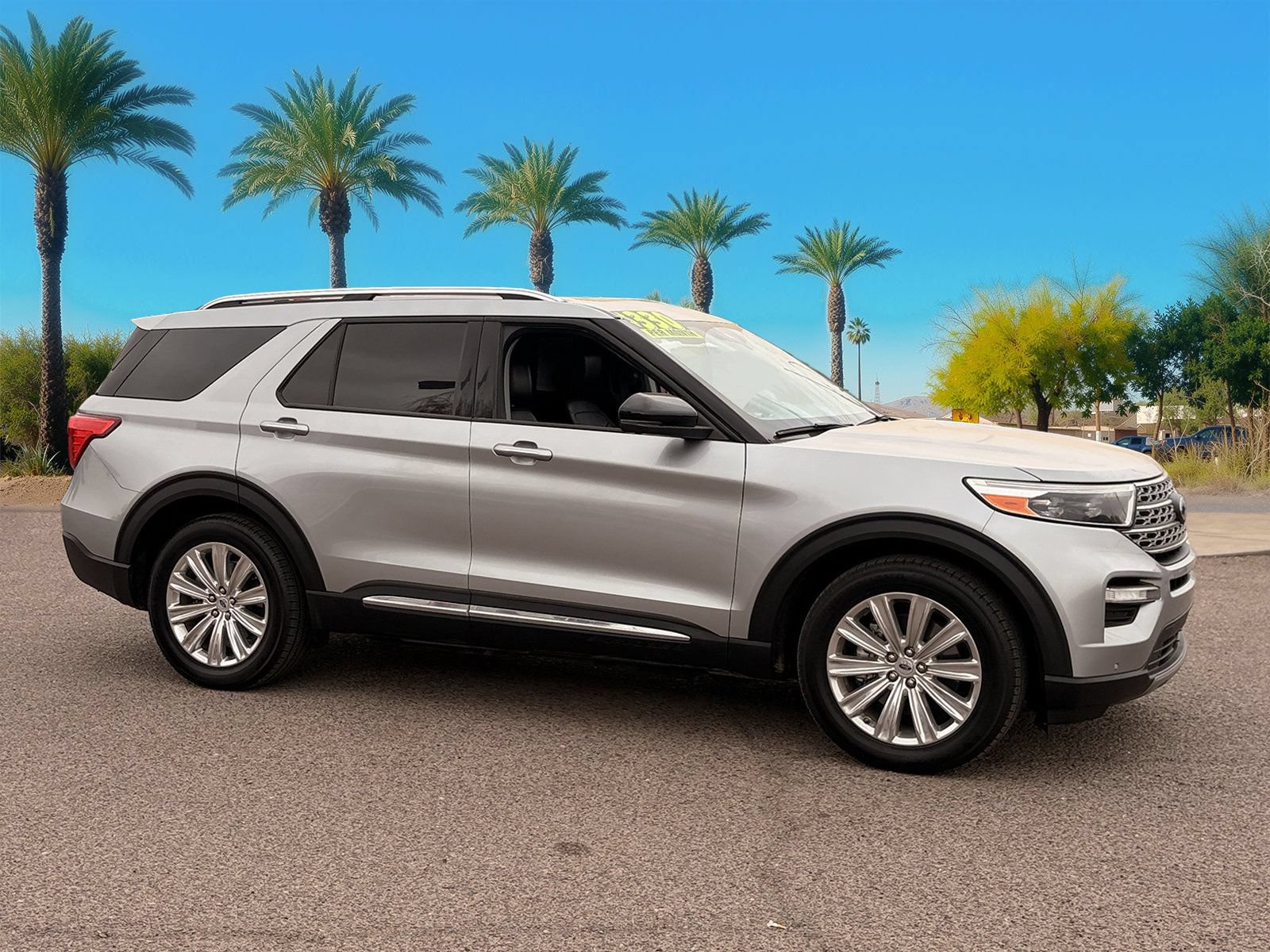 Certified 2023 Ford Explorer Limited w/ Hybrid Equipment Group 310A RWD image 7