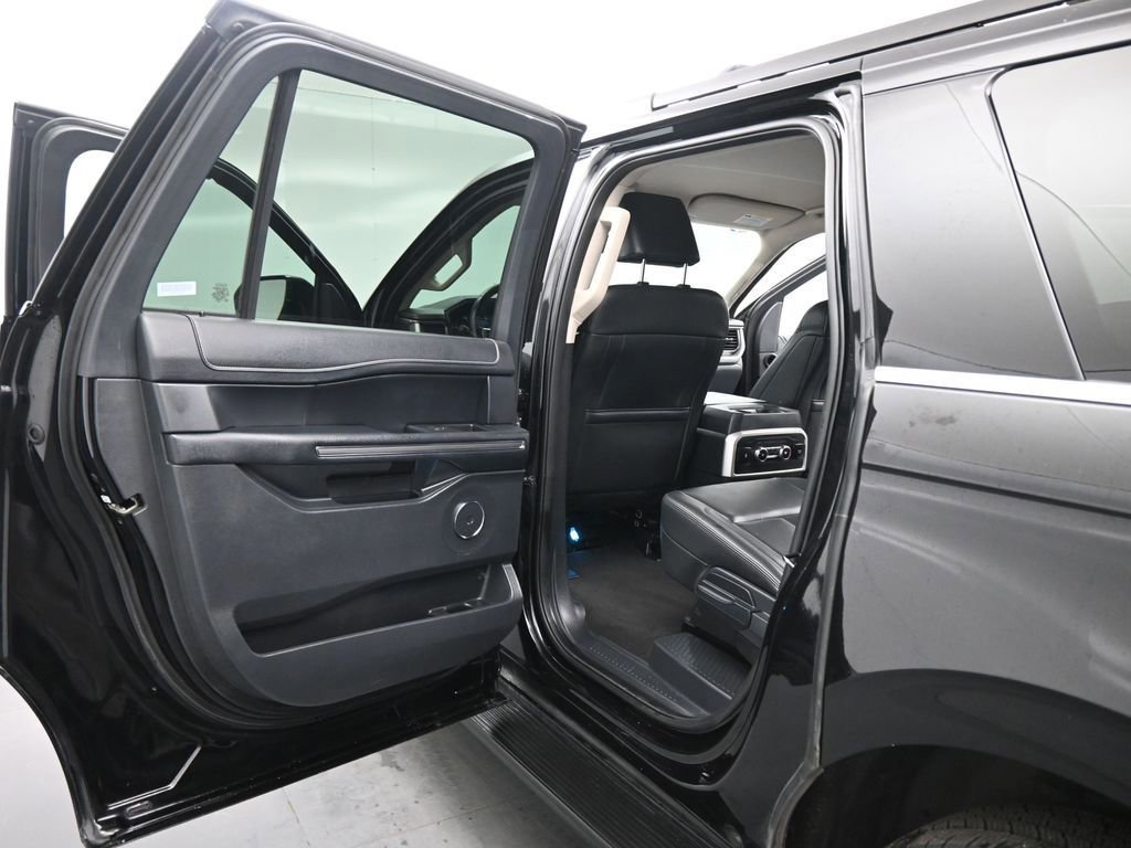 Certified 2024 Ford Expedition Max XLT image 46