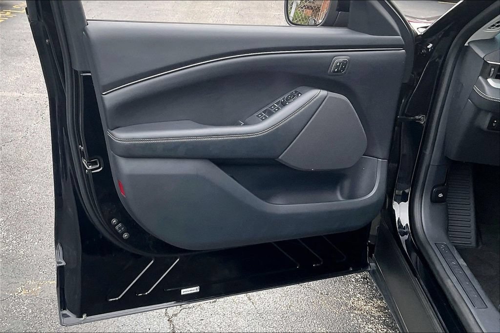 Certified 2023 Ford Mustang Mach-E Select w/ Comfort Package Lite AWD/4WD image 22