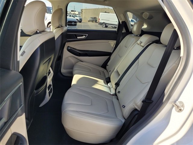 Certified 2018 Ford Edge Titanium w/ Technology Package image 10