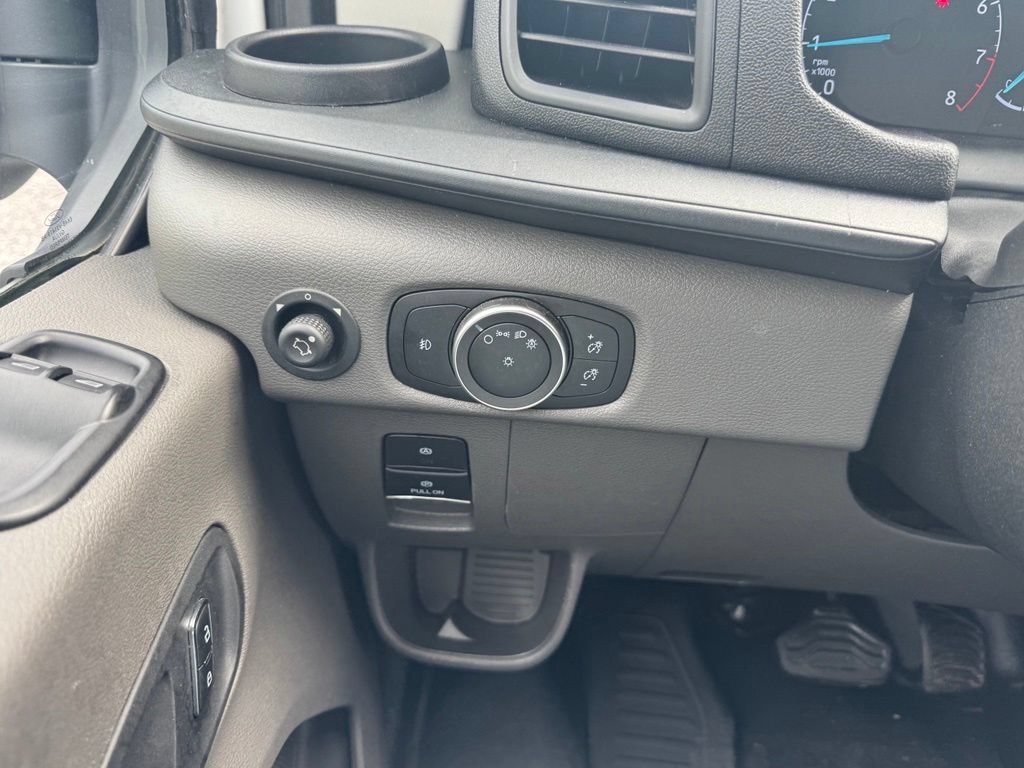 Certified 2025 Ford Transit 250 Low Roof w/ Exterior Upgrade Package RWD image 11