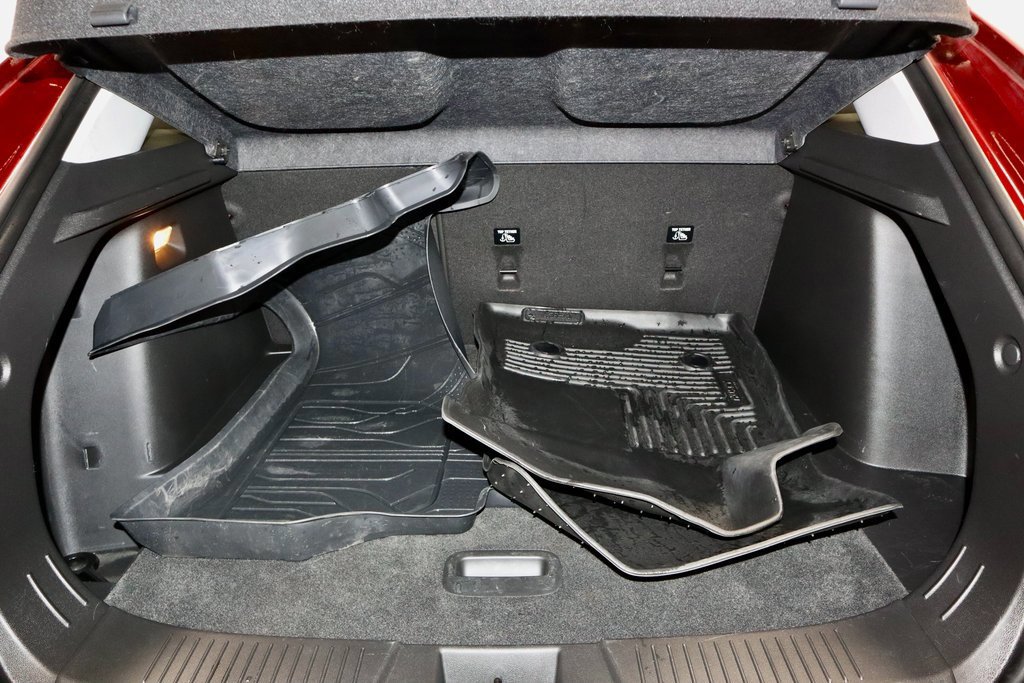 Used 2024 Chevrolet Trax LT w/ Driver Confidence Package image 14