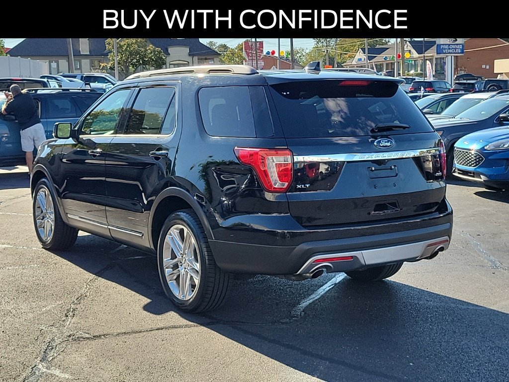Certified 2017 Ford Explorer XLT w/ Equipment Group 202A AWD/4WD image 5