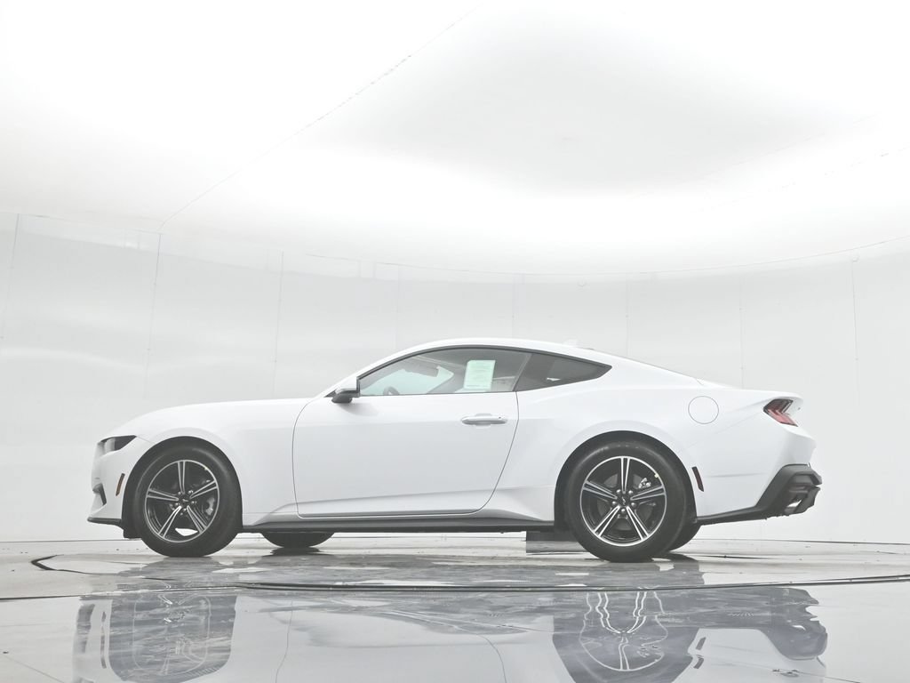 Certified 2025 Ford Mustang Coupe RWD image 51
