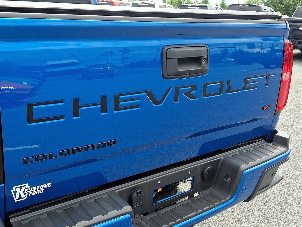 Used 2022 Chevrolet Colorado Z71 w/ Safety Package AWD/4WD image 31