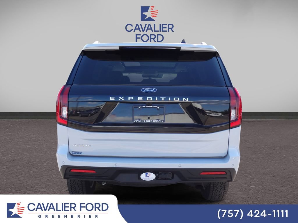 Certified 2026 Ford Expedition Active AWD/4WD image 3
