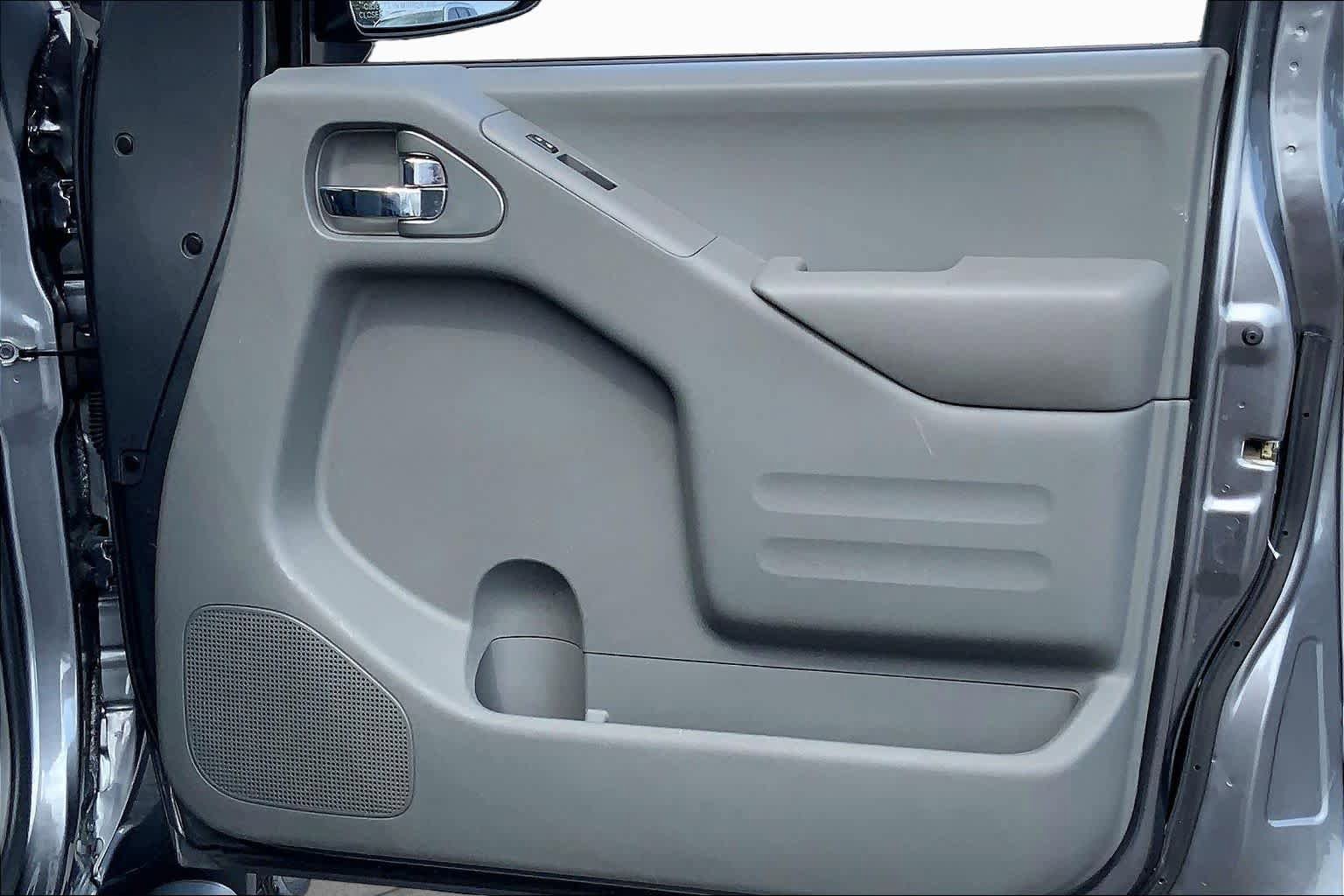 Used 2019 Nissan Frontier SV RWD image 22