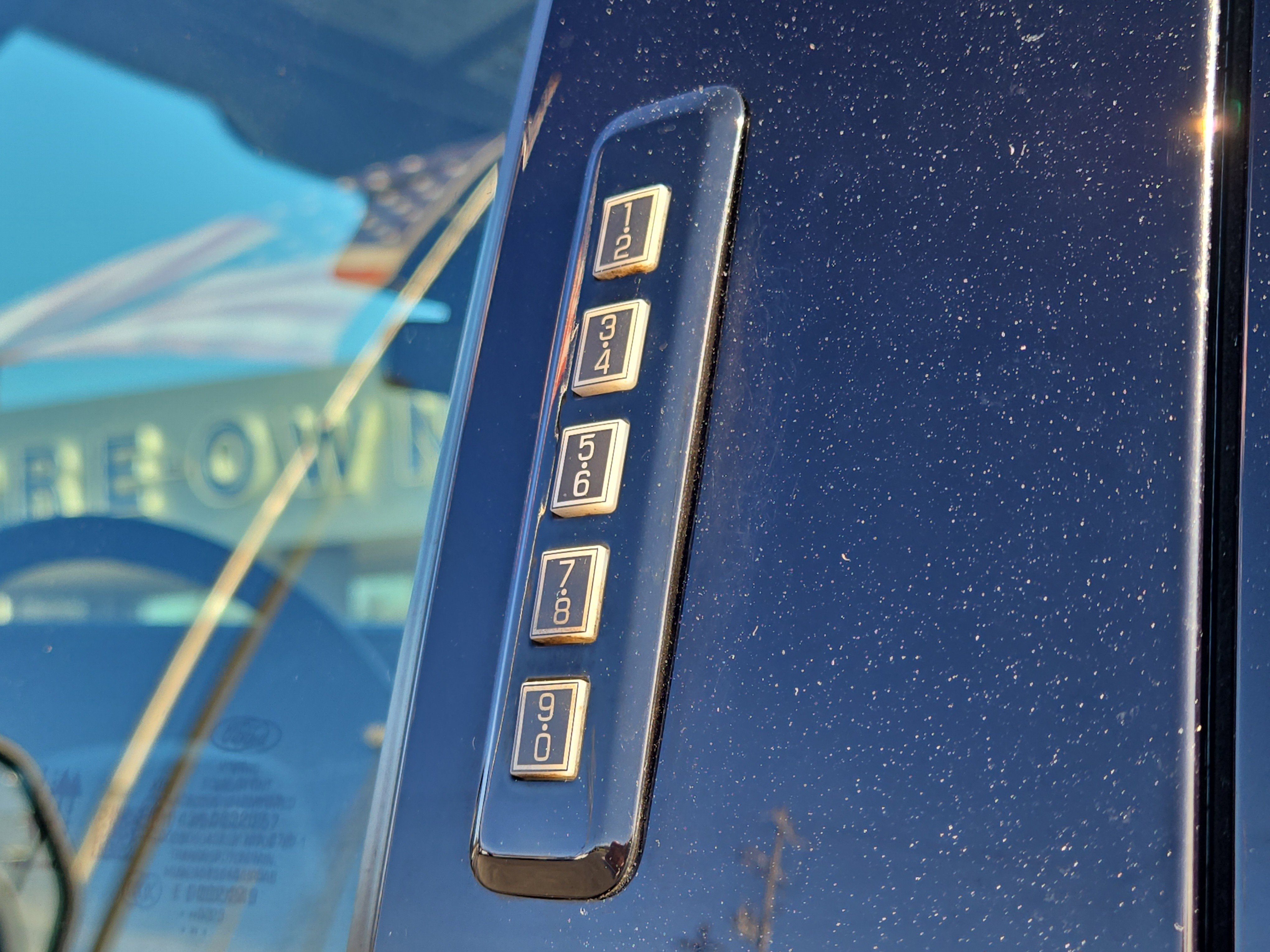 Certified 2023 Ford F250 Lariat w/ Lariat Ultimate Package image 14