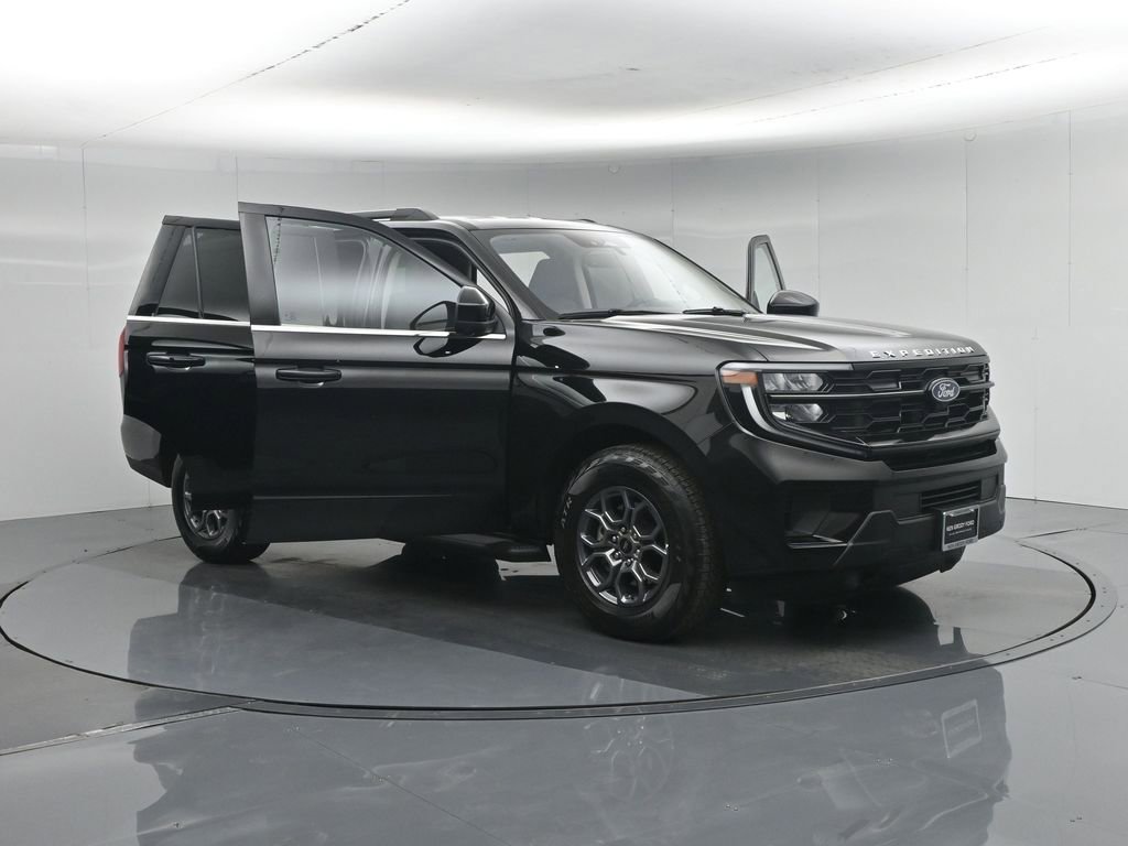 Certified 2025 Ford Expedition Active AWD/4WD image 37