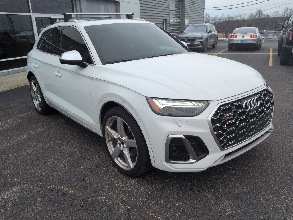 Used 2021 Audi SQ5 Prestige w/ Prestige Package image 4