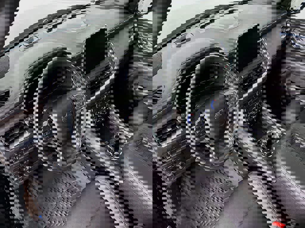 Used 2023 Chevrolet Tahoe Z71 image 9