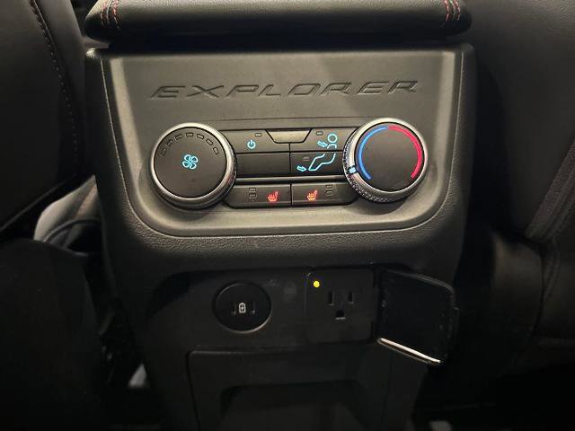 Certified 2025 Ford Explorer ST image 32