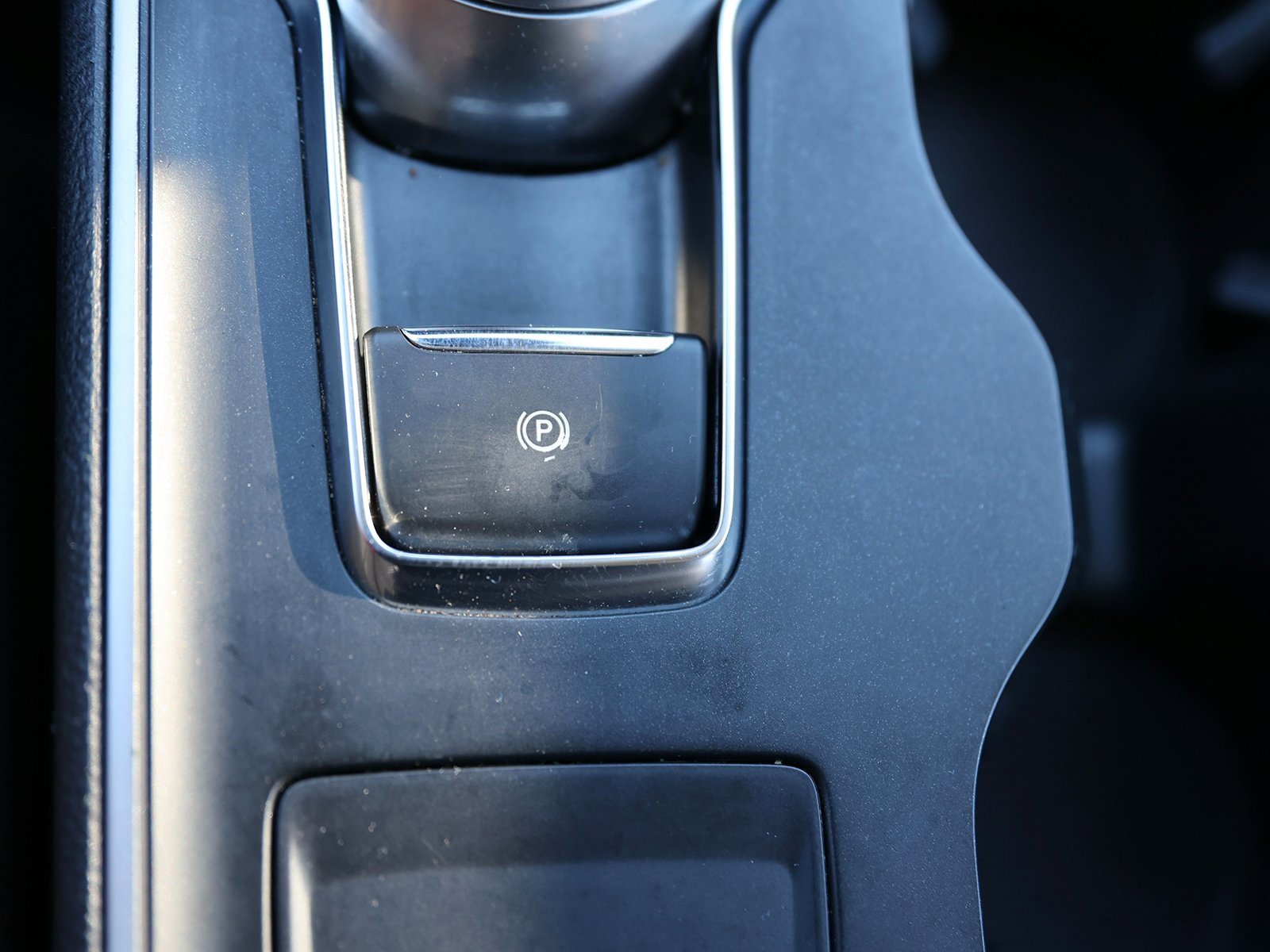 Certified 2023 Ford Edge SE w/ Black Appearance Package image 27