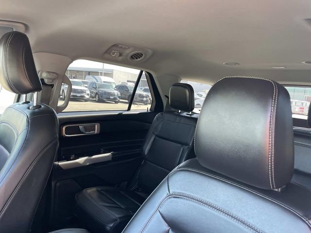 Certified 2023 Ford Explorer XLT w/ Equipment Group 202A RWD image 23