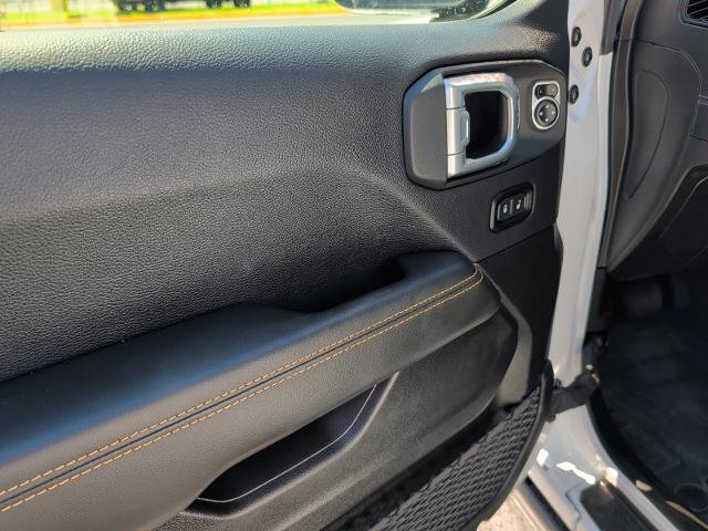 Used 2024 Jeep Gladiator Sport AWD/4WD image 14