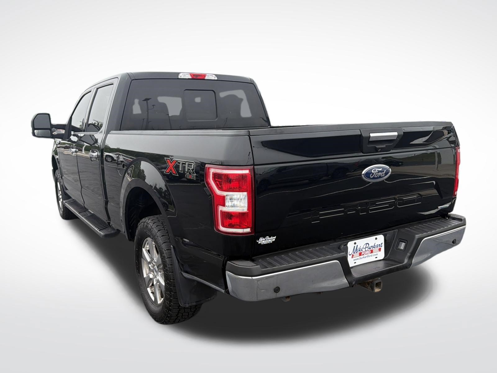 Certified 2018 Ford F150 XLT w/ Equipment Group 302A Luxury AWD/4WD image 15