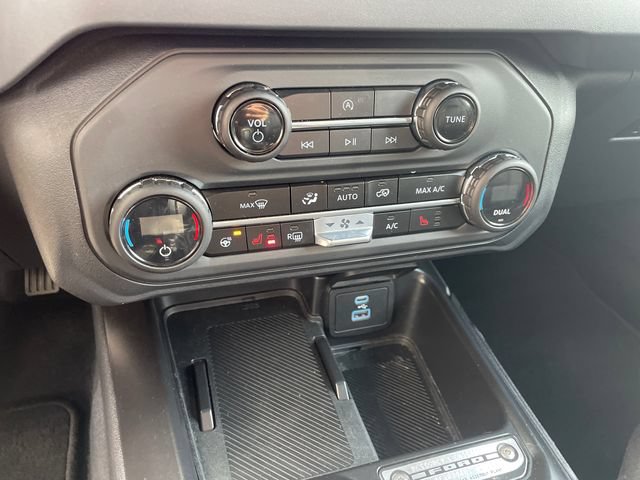 Certified 2025 Ford Bronco Outer Banks AWD/4WD image 34