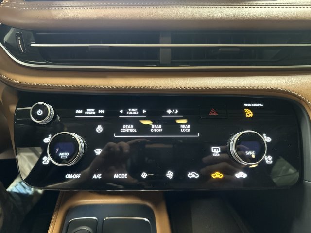 Used 2023 INFINITI QX60 Sensory w/ Vision Package AWD/4WD image 21
