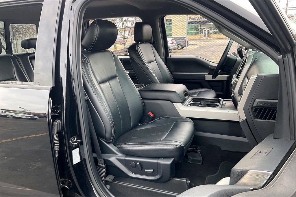 Certified 2020 Ford F350 Lariat w/ Lariat Ultimate Package AWD/4WD image 6