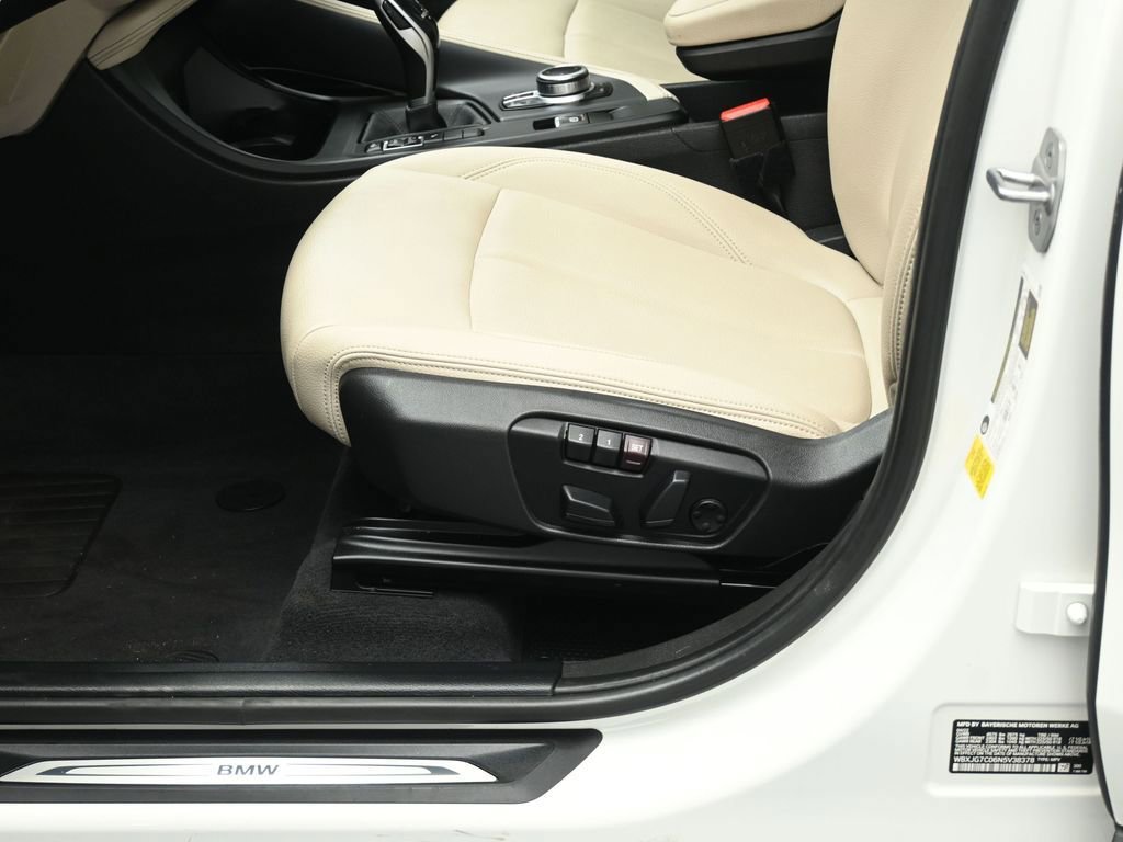 Used 2022 BMW X1 sDrive28i w/ Convenience Package image 11